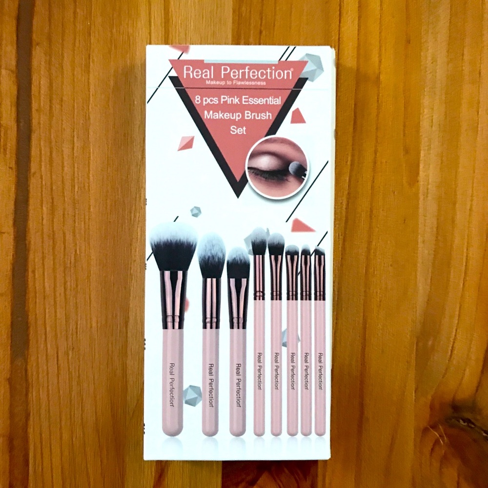 Real Perfection 8pcs Makeup Brushes, Pink Makeup Brush Set Powder Foundation